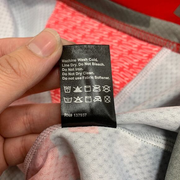 Yeti Beti Jersey Shirt Womens M Medium 3/4 Sleeves Raglan Sunblock Cycling Top - Picture 8 of 16